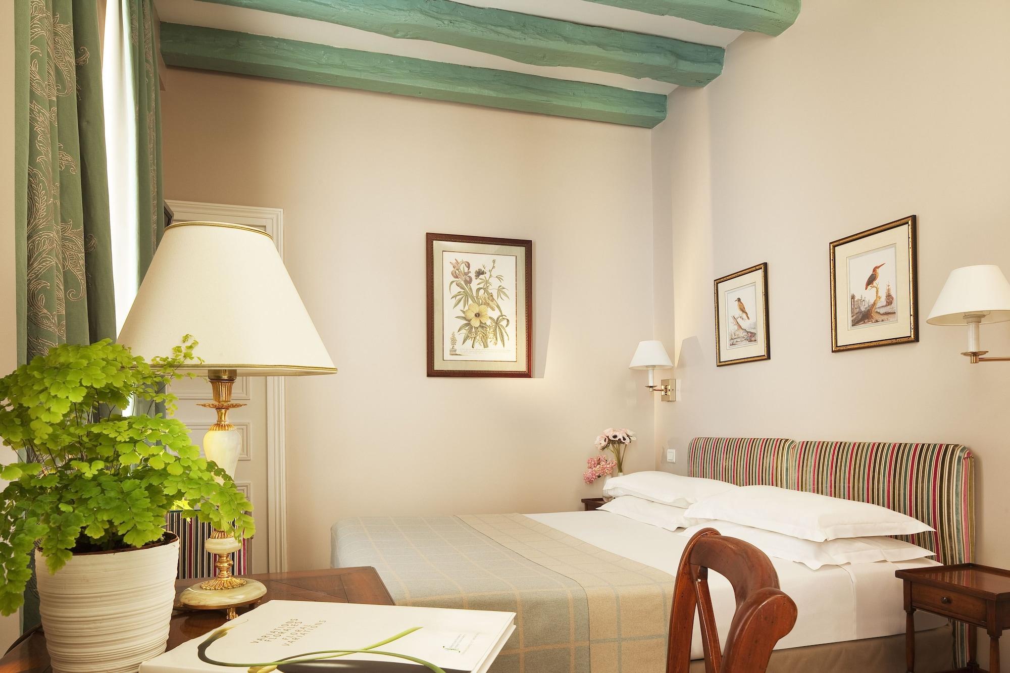 פריז Le Relais Saint Honore מראה חיצוני תמונה